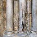 Biserica Sfantului Mormant - Coloana cu Sfanta Lumina