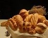 Faina si painea alba