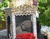 Moastele Sfantului Spiridon purtate in procesiune