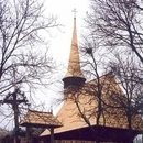 Biserica de lemn din Salisca - Sfintii Arhangheli Mihail si Gavriil (1680) 