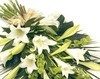 Aranjament funerar din crin alb